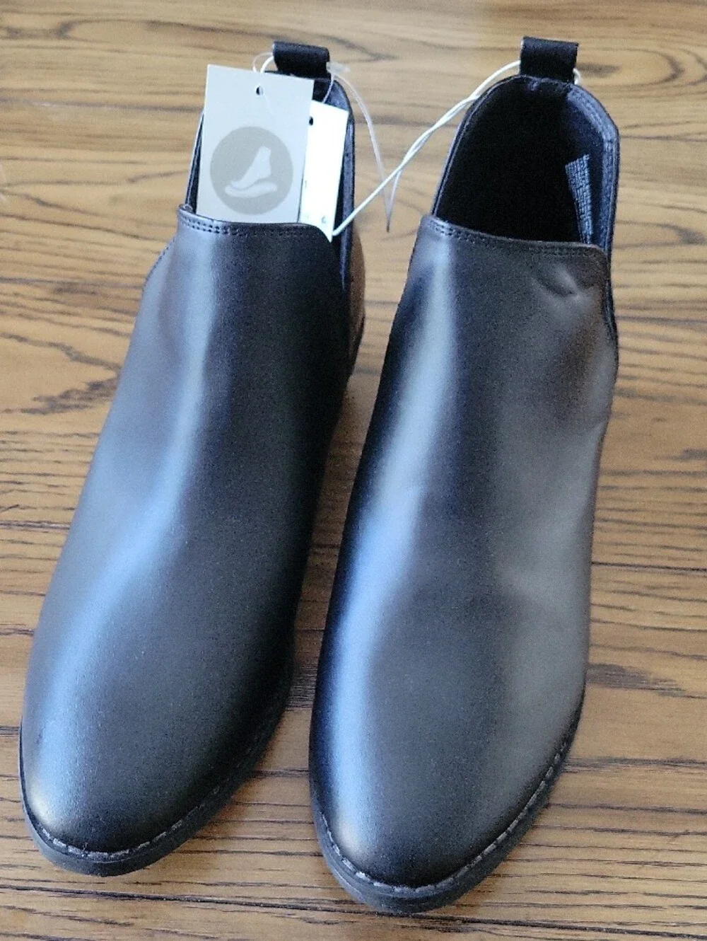 Universal Thread Boots Womens 11 Nora V-Cut Casual Ankle Bootie Black Low Heels